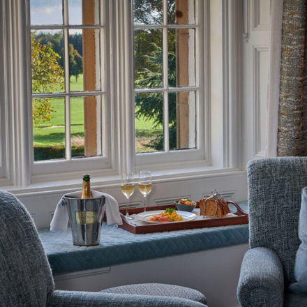 Matfen Hall Interiors 033 36 Retouched SQ Web 3 640X640