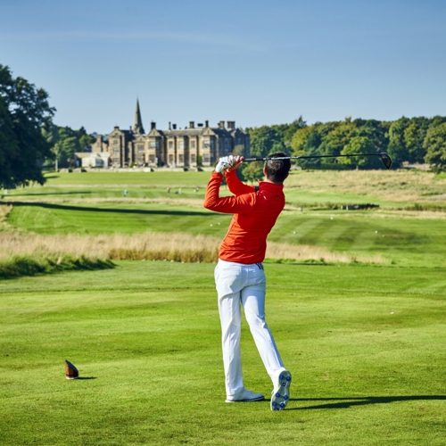 Stay & Play – Unlimited Golf