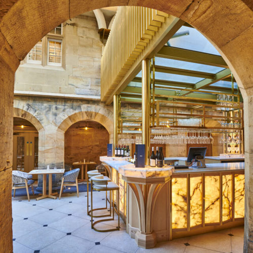 Cloisters Dinner, Bed & Breakfast